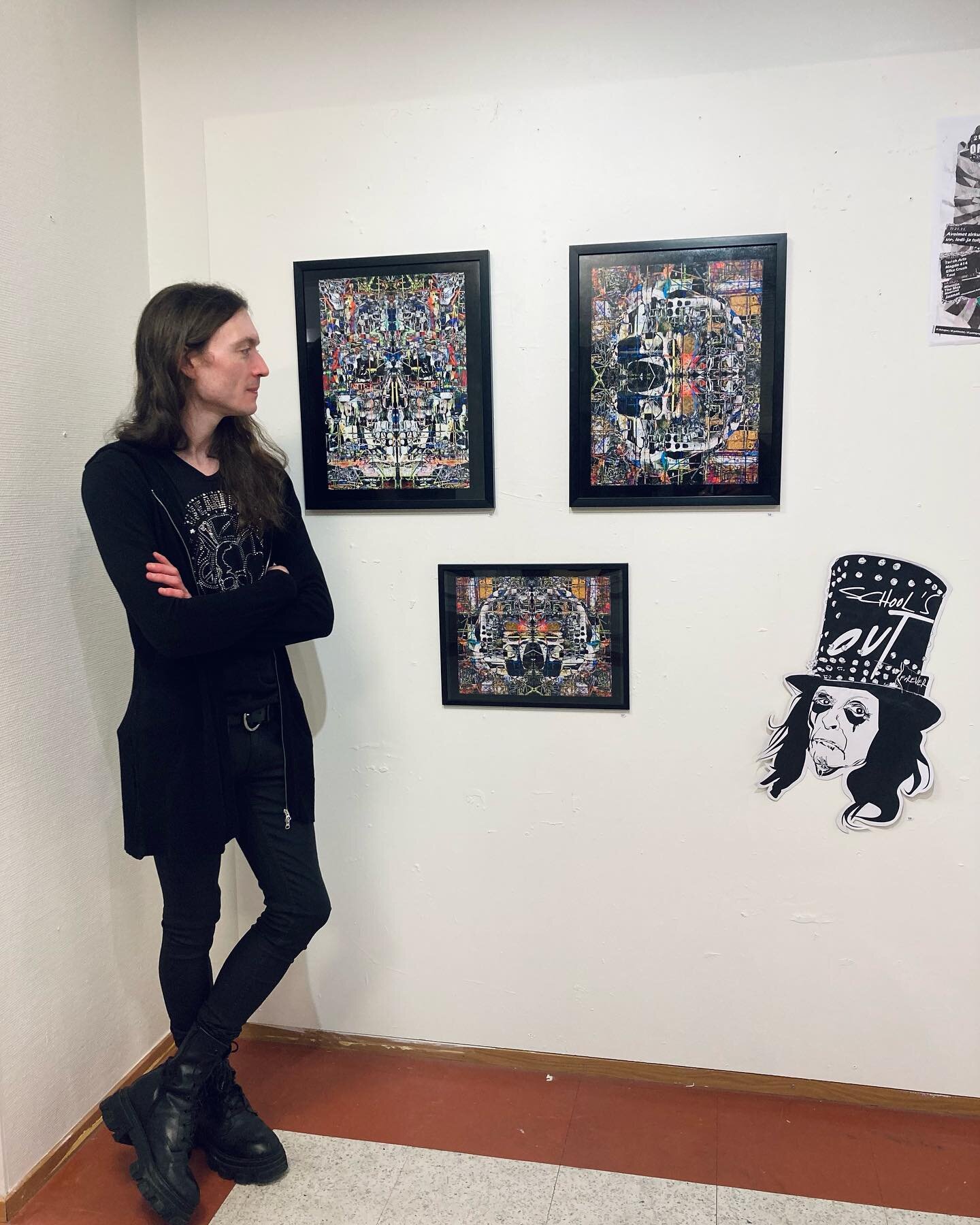 My prints are hanging next to Alice Cooper in the Print Matters exhibition @helsinkiurbanart 
 
On view through 6 April
 
📍Helsinki Urban Art / Pasila Urban Art Center
Opastinsilta 6AB, pedestrian level
00520 Helsinki, Finland

WED 12-8 PM
THU 12-6 