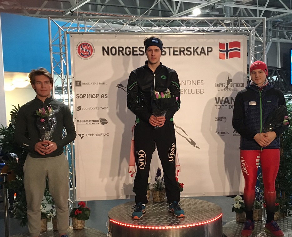 Allan på 500m pallen foran Odin By Farstad og Jonas N Kristensen.