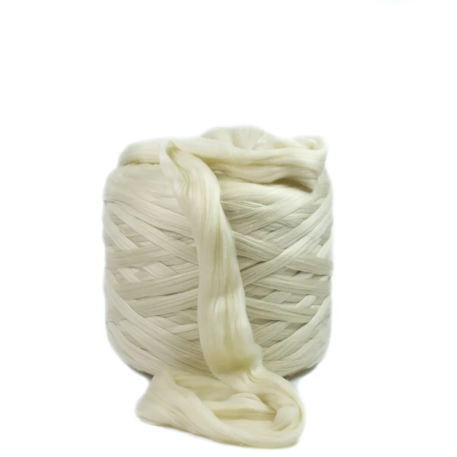 chunky knitted blanket yarn