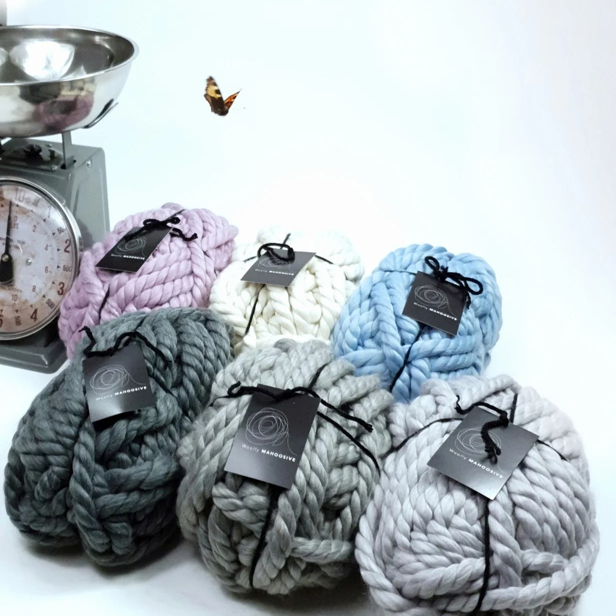 Super+chunky+blanket+yarn.jpg