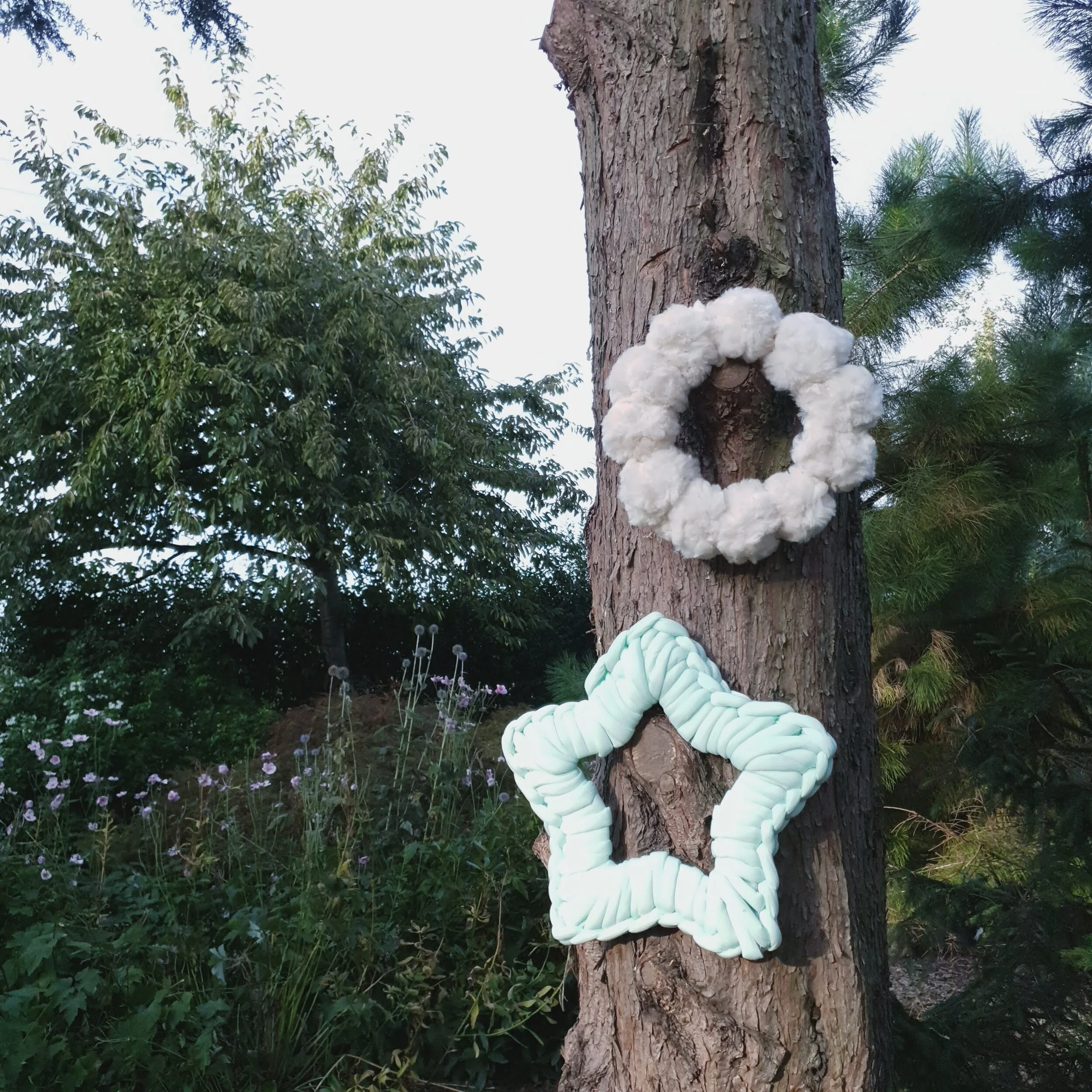 cream christmas wreath making kit