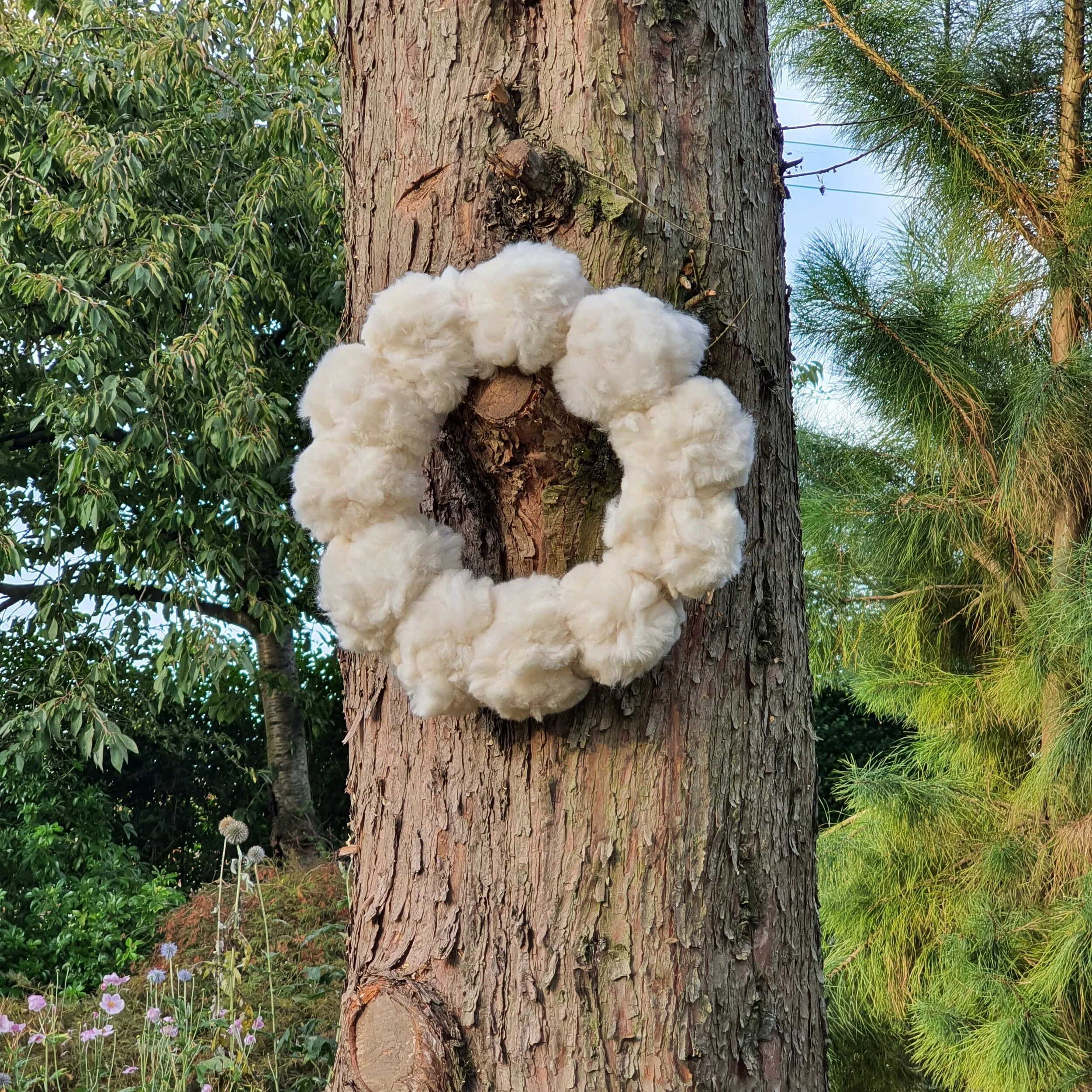 Cream wreath making kit for christmas