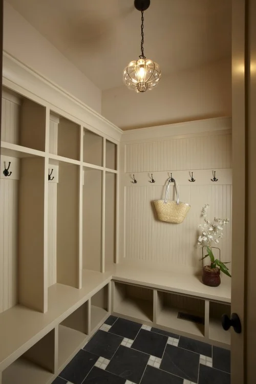 MUDROOM,  WHITE.jpg