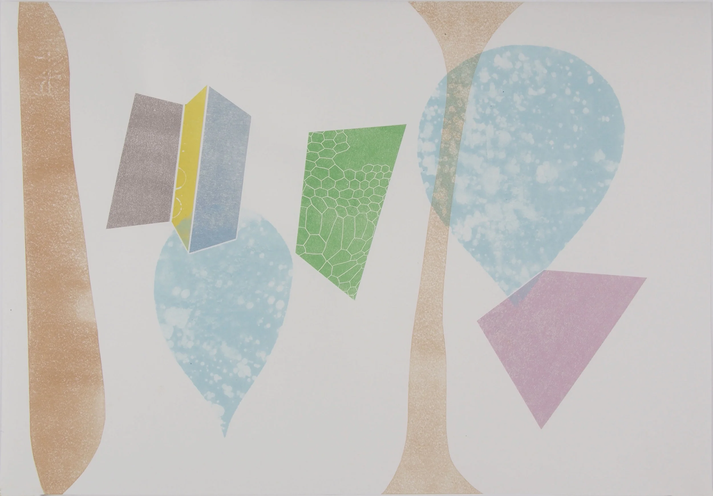 H26.5cm x W38cm