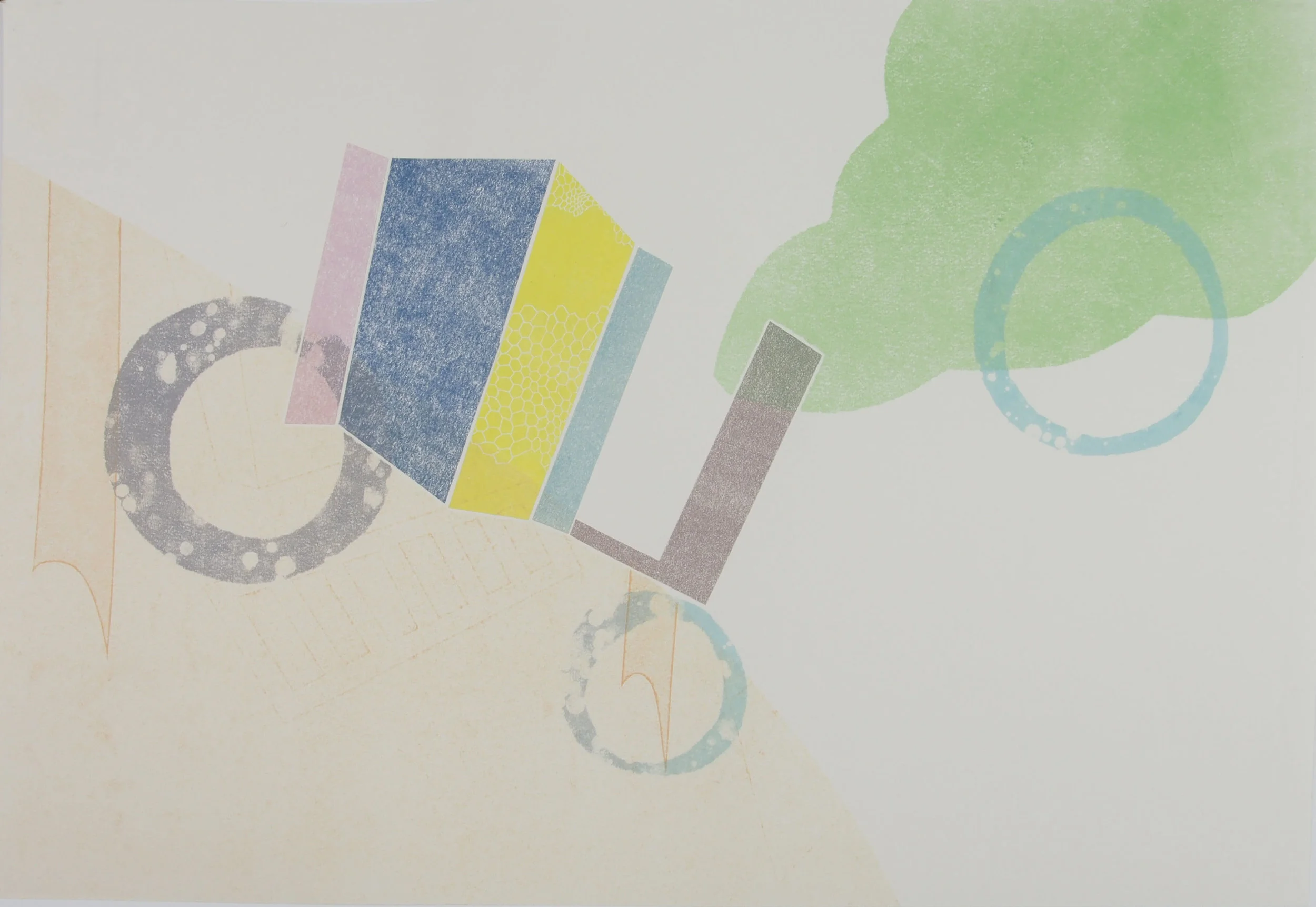 H26.5cm x W38cm