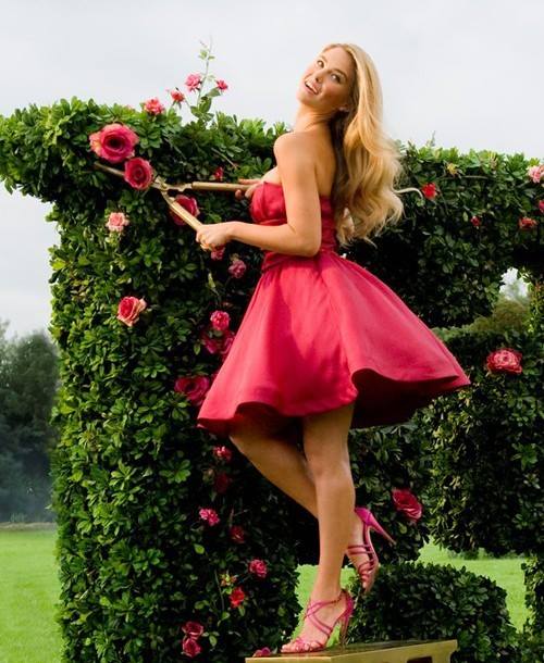 How else are you going to take those oh so important #OOTD photos?