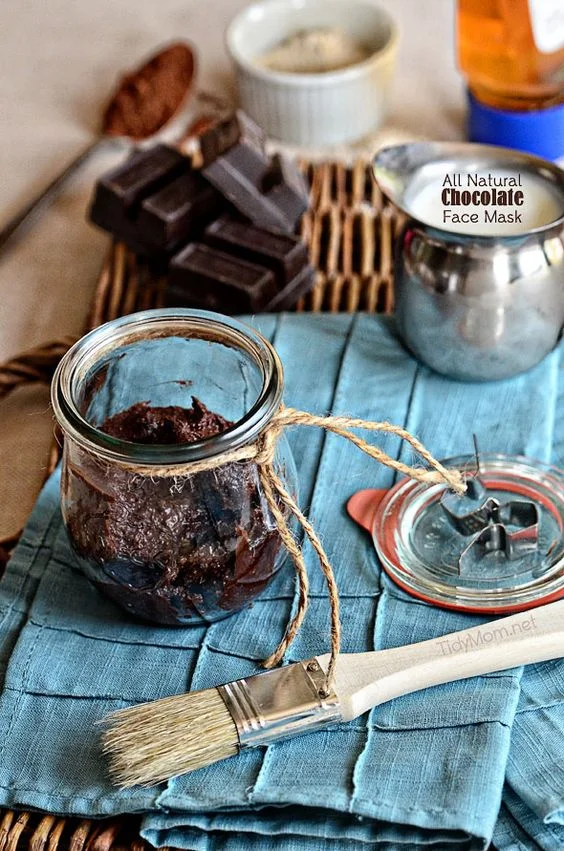 http://gourmandeinthekitchen.com/2013/chocolate-oatmeal-face-mask-recipe/