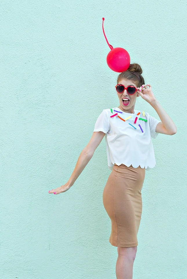 Ice Cream Cone : This costume even involves a pencil skirt, making it perfect for the office. Plus that sprinkle shirt is cute enough to wear even when it’s not Halloween. (via Studio DIY )