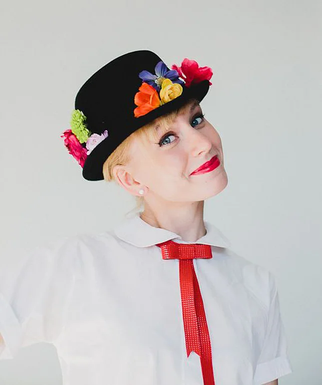 Mary Poppins : This MP costume is easy and totally authentic. Bonus points for carrying a spoonful of sugar. (Photo via Say Yes )
