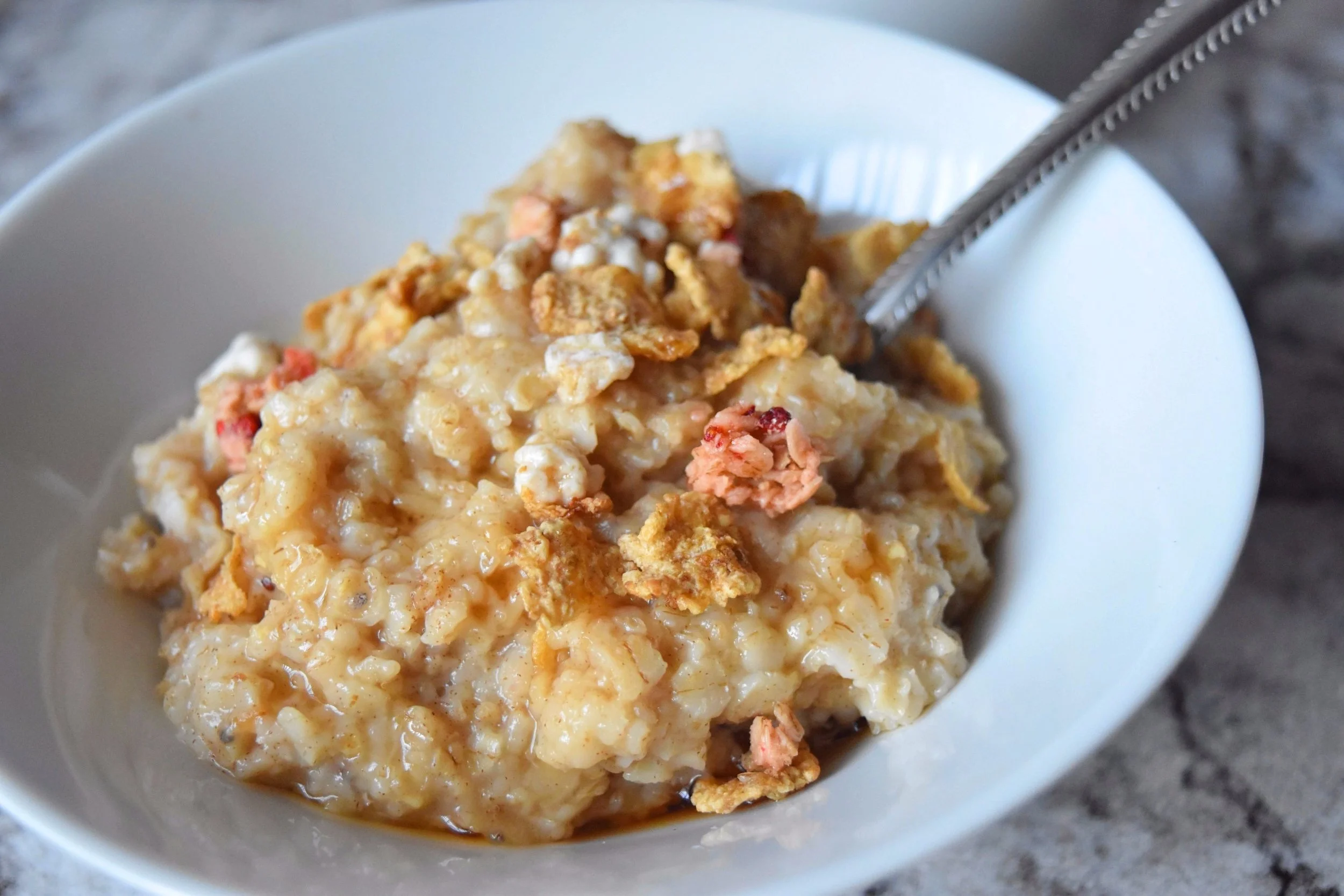 SPICED GINGERBREAD OATMEAL.jpg