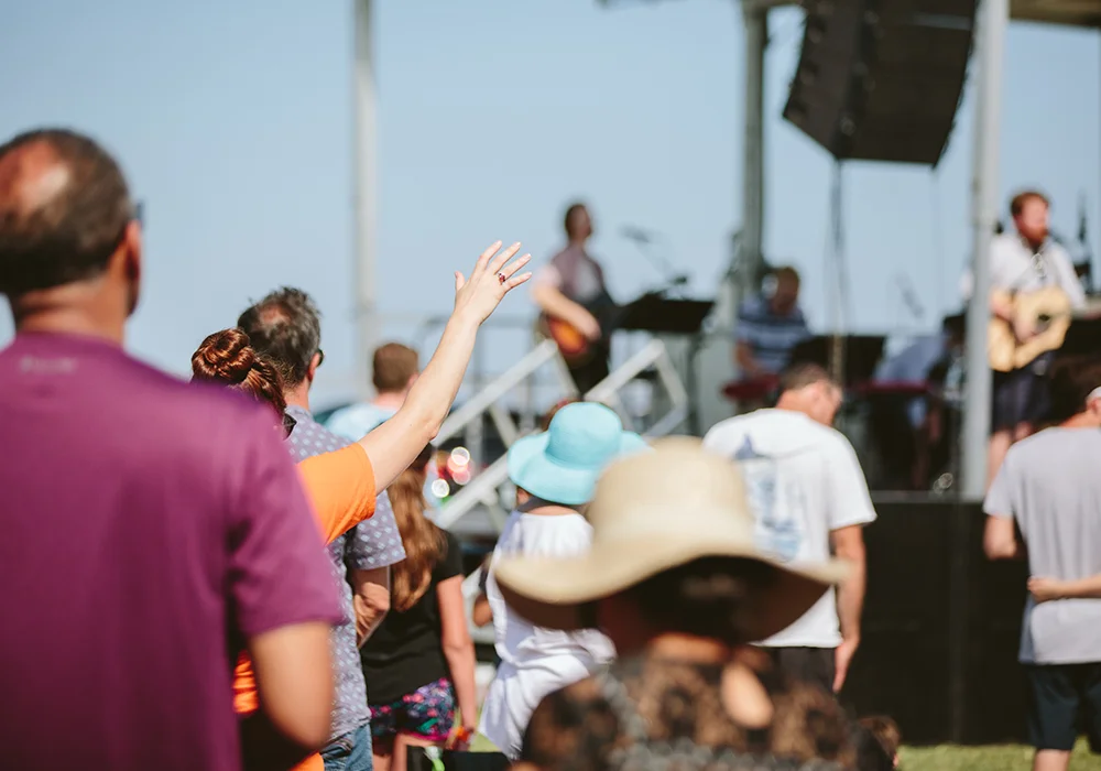BeachBaptism_Spr2018_body2.jpg