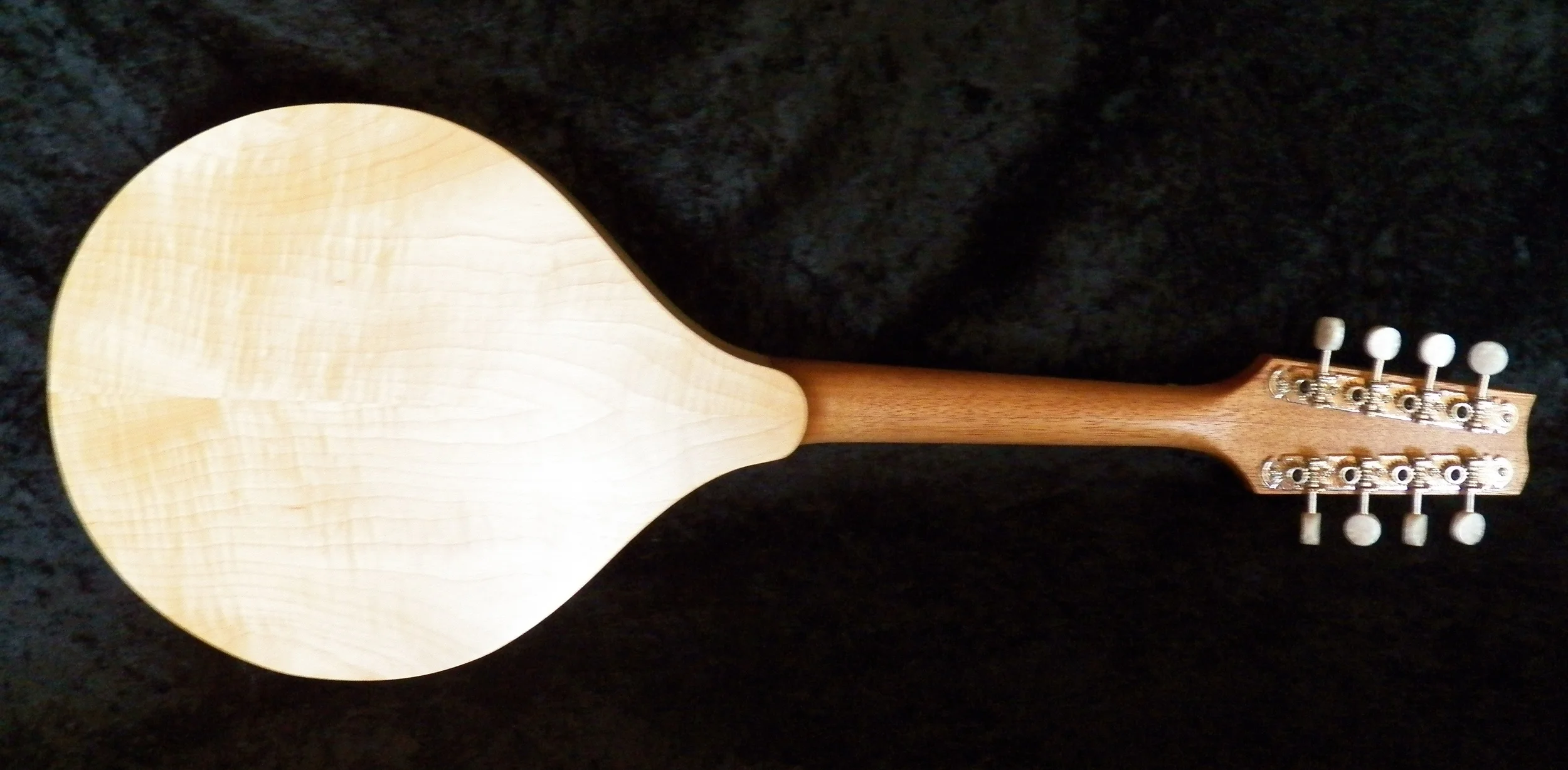 Mandolin EM — Red Valley Mandolins