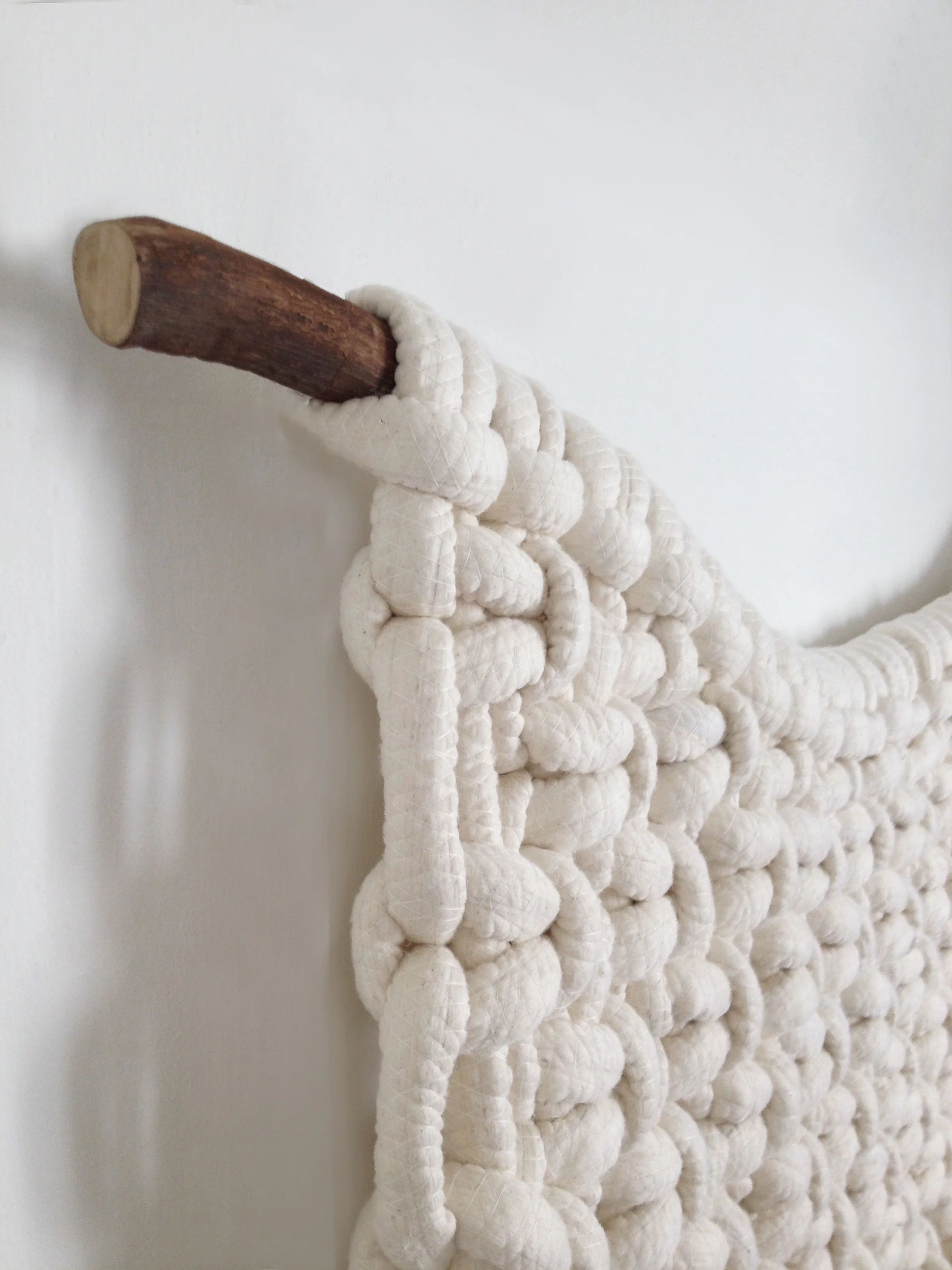 DRIFTWOOD_HANGING.jpg