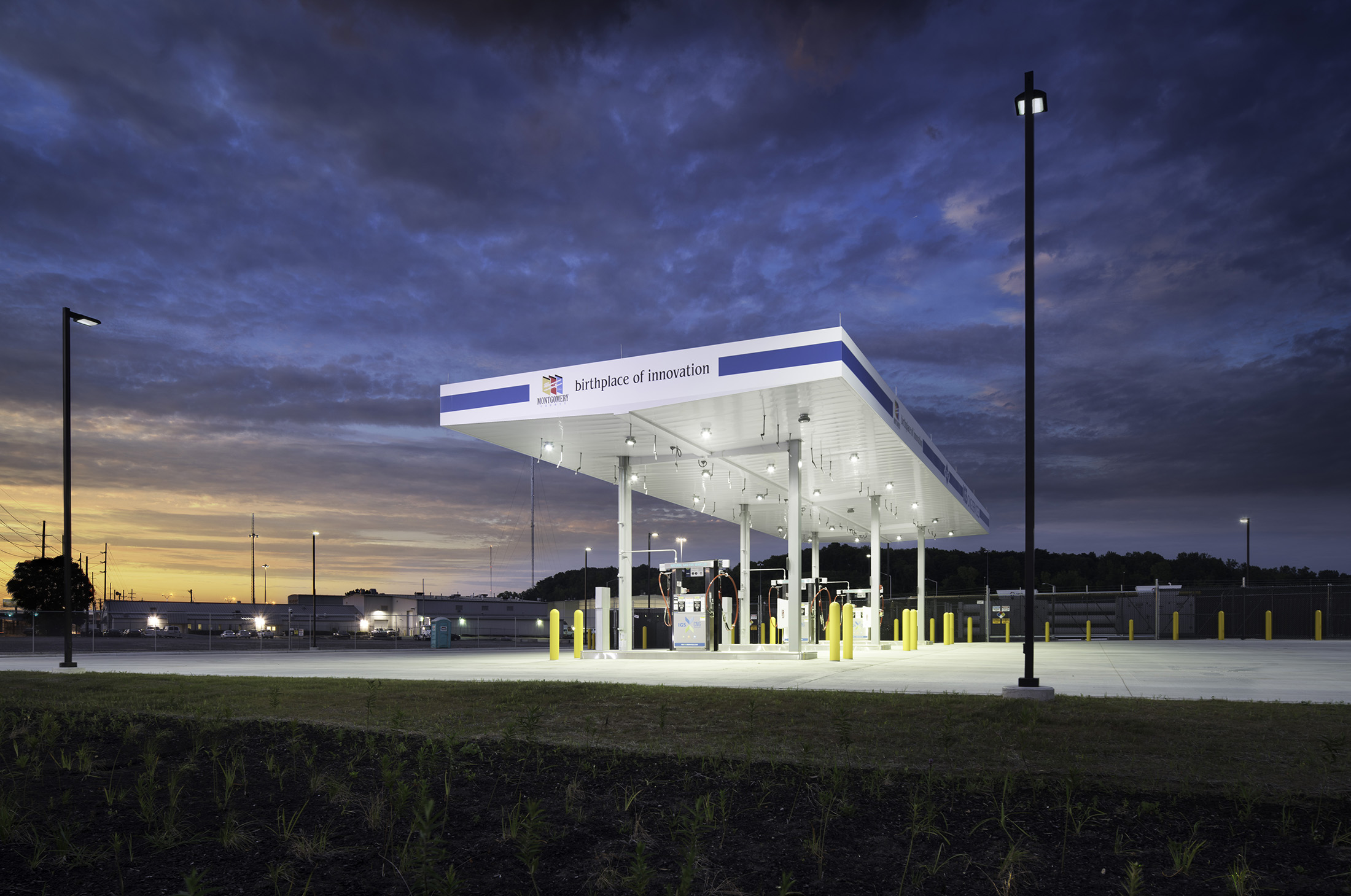 Moraine - CNG Station 2200.jpg