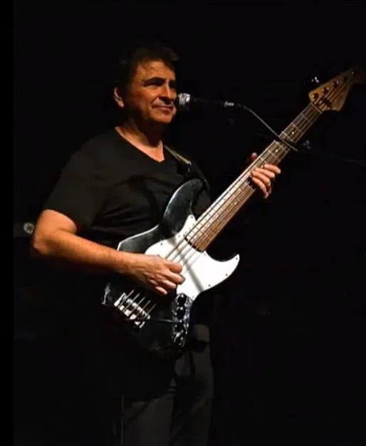 bill playing with Steve.JPG