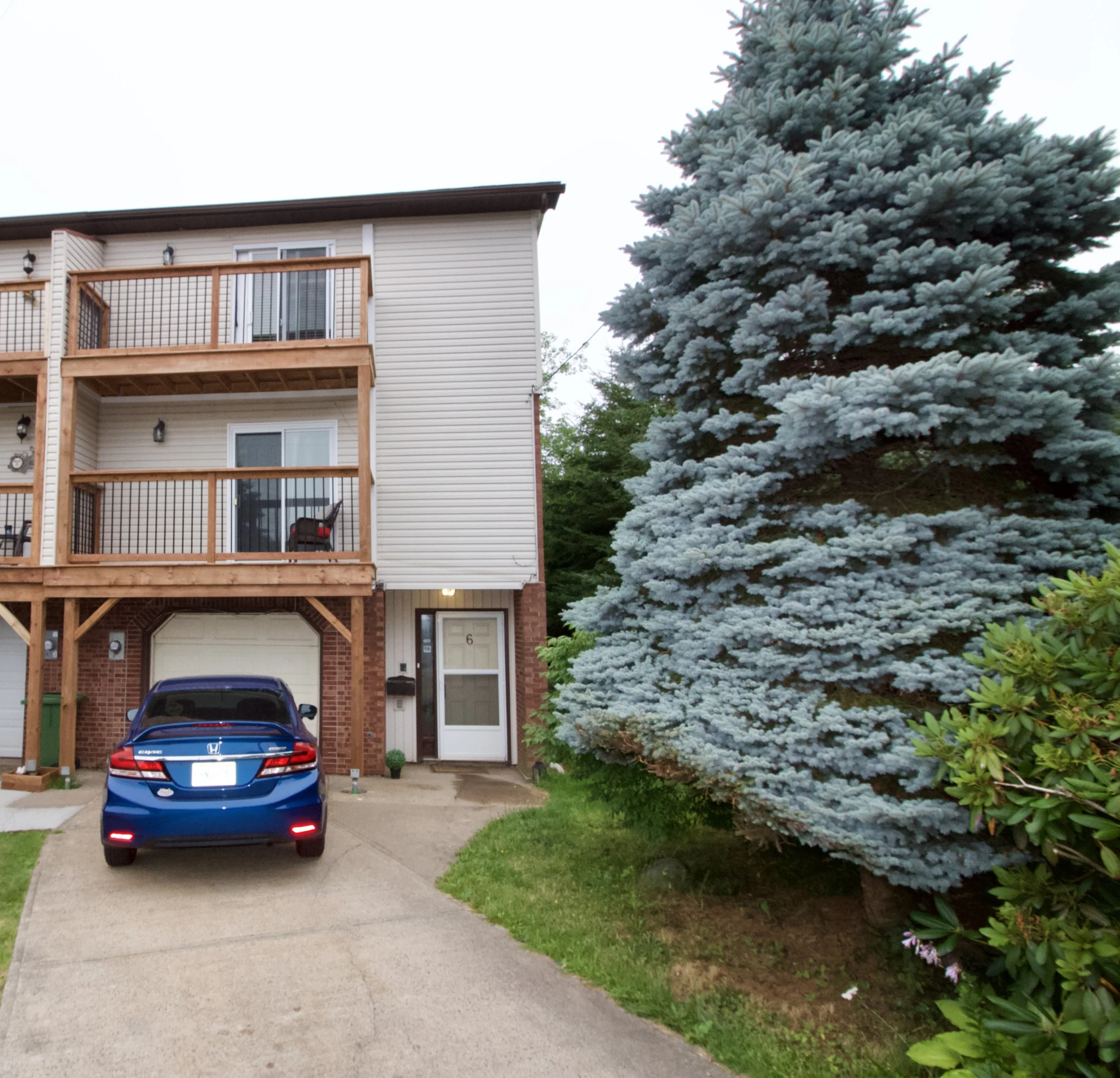 6 Royalvue Court, Dartmouth Successfully Rented