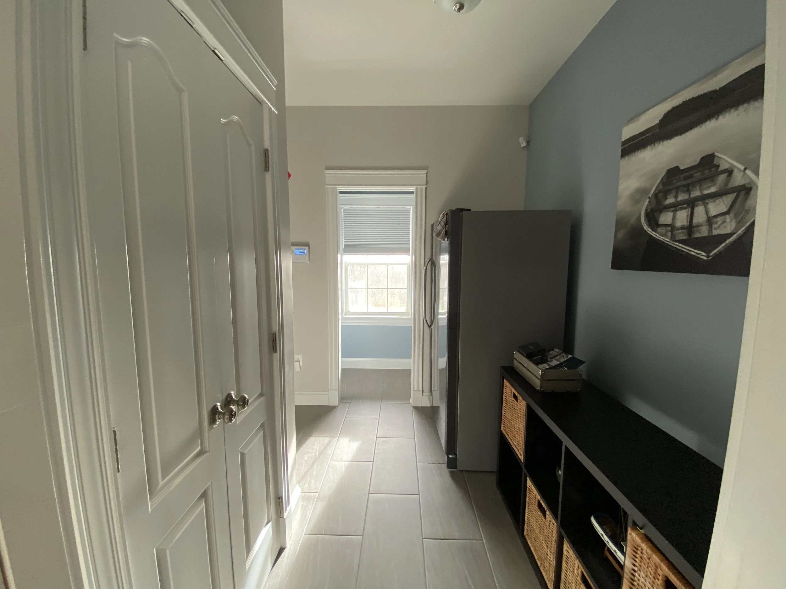 Side entrance L9.jpg