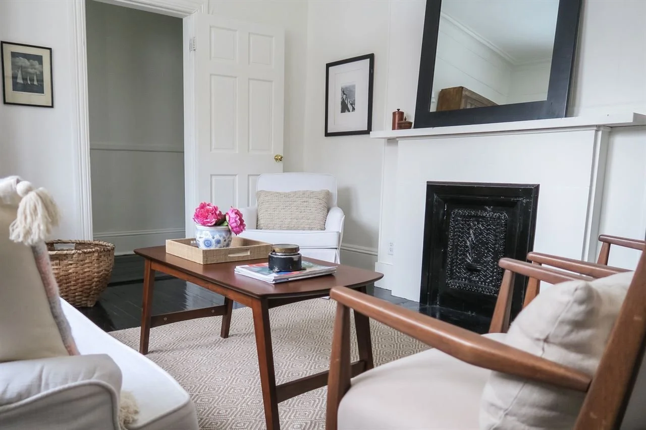 Living room-2.jpeg