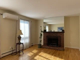 Livingroom_1643.jpeg