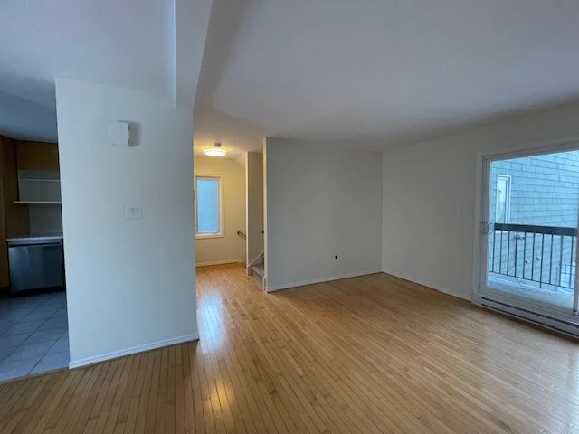 Lvr yo kth and stairs_2580.jpeg