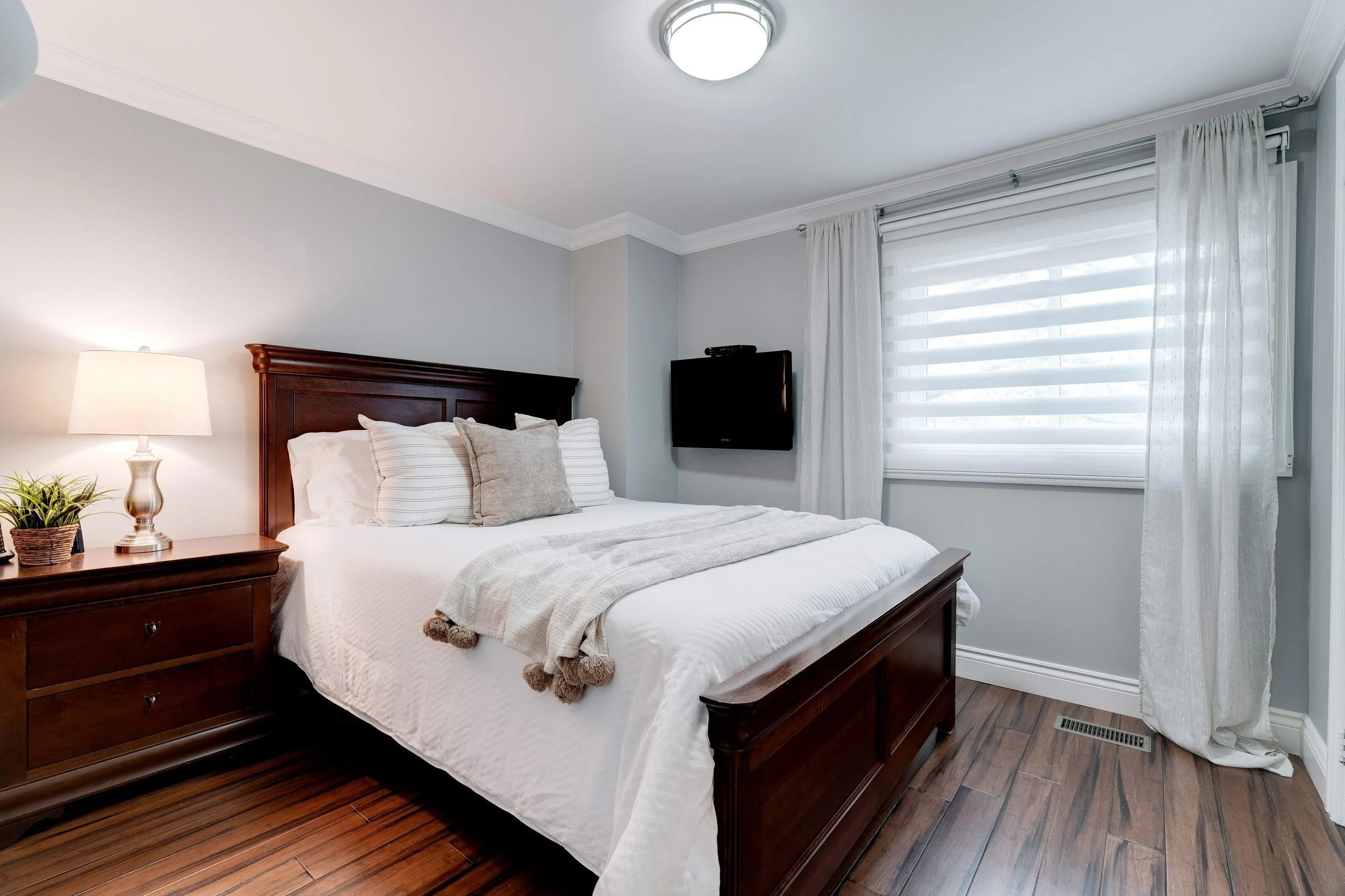 039-SECOND FLOOR-11.jpg
