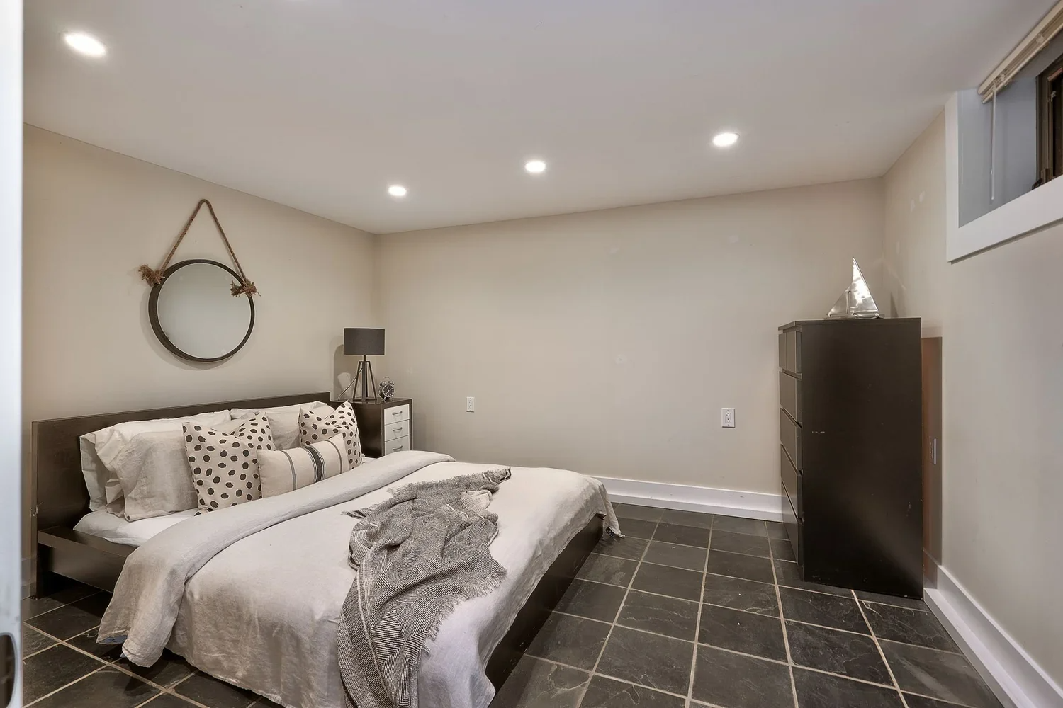 35-web-or-mls-DSC06313-HDR.webp