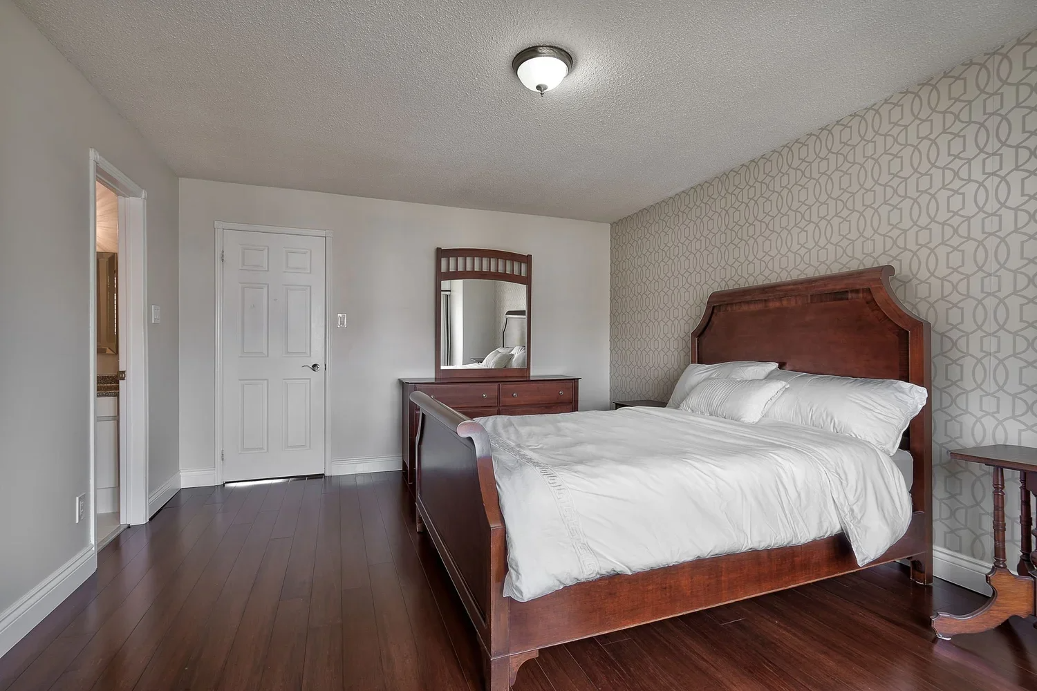 19-web-or-mls-DSC04129-HDR.webp