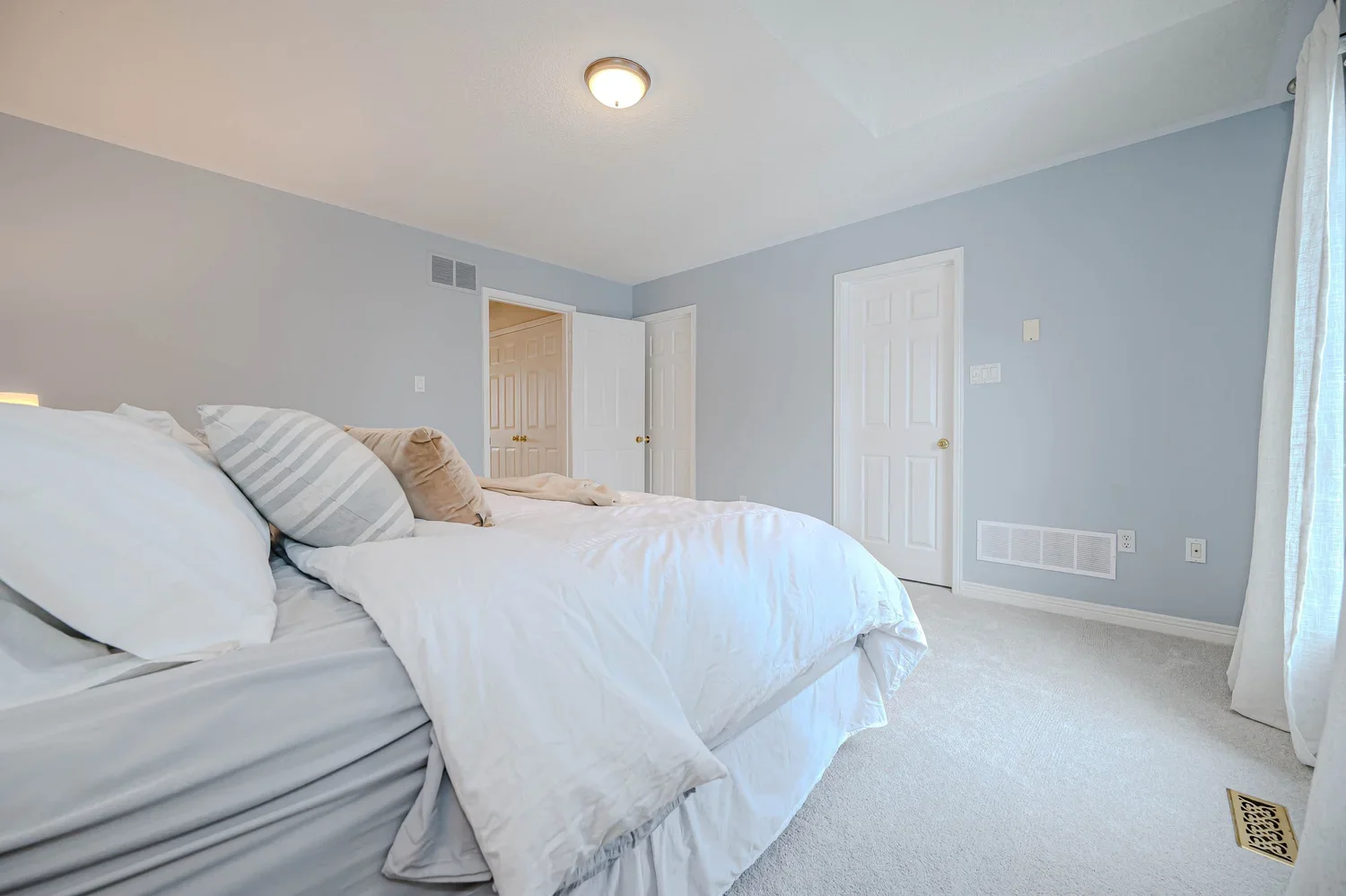 025-Image-15.webp
