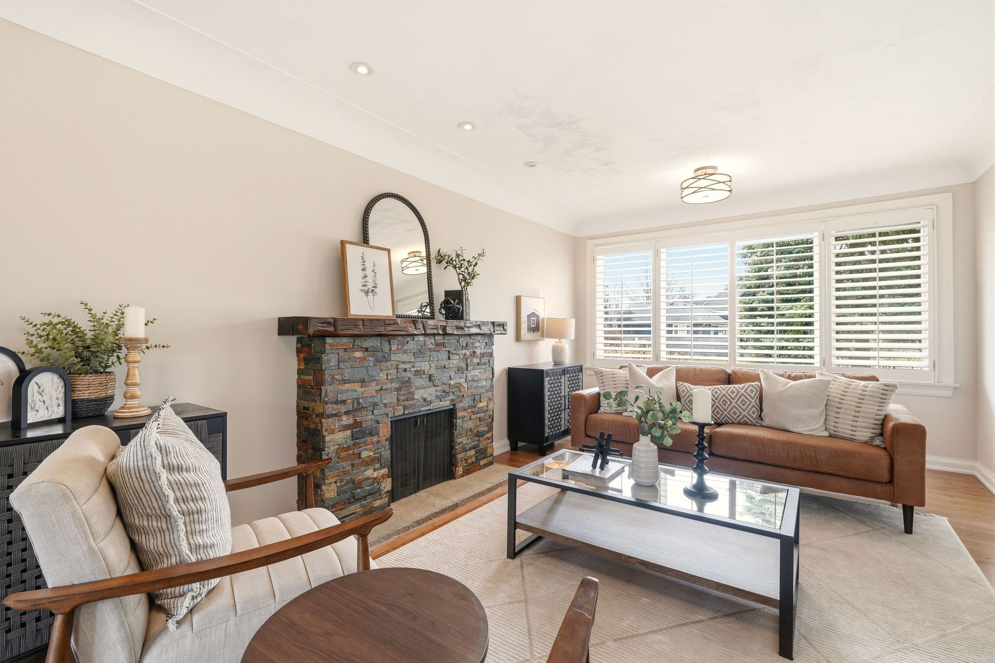 7-web-or-mls-MAIN FLOOR-5.jpg