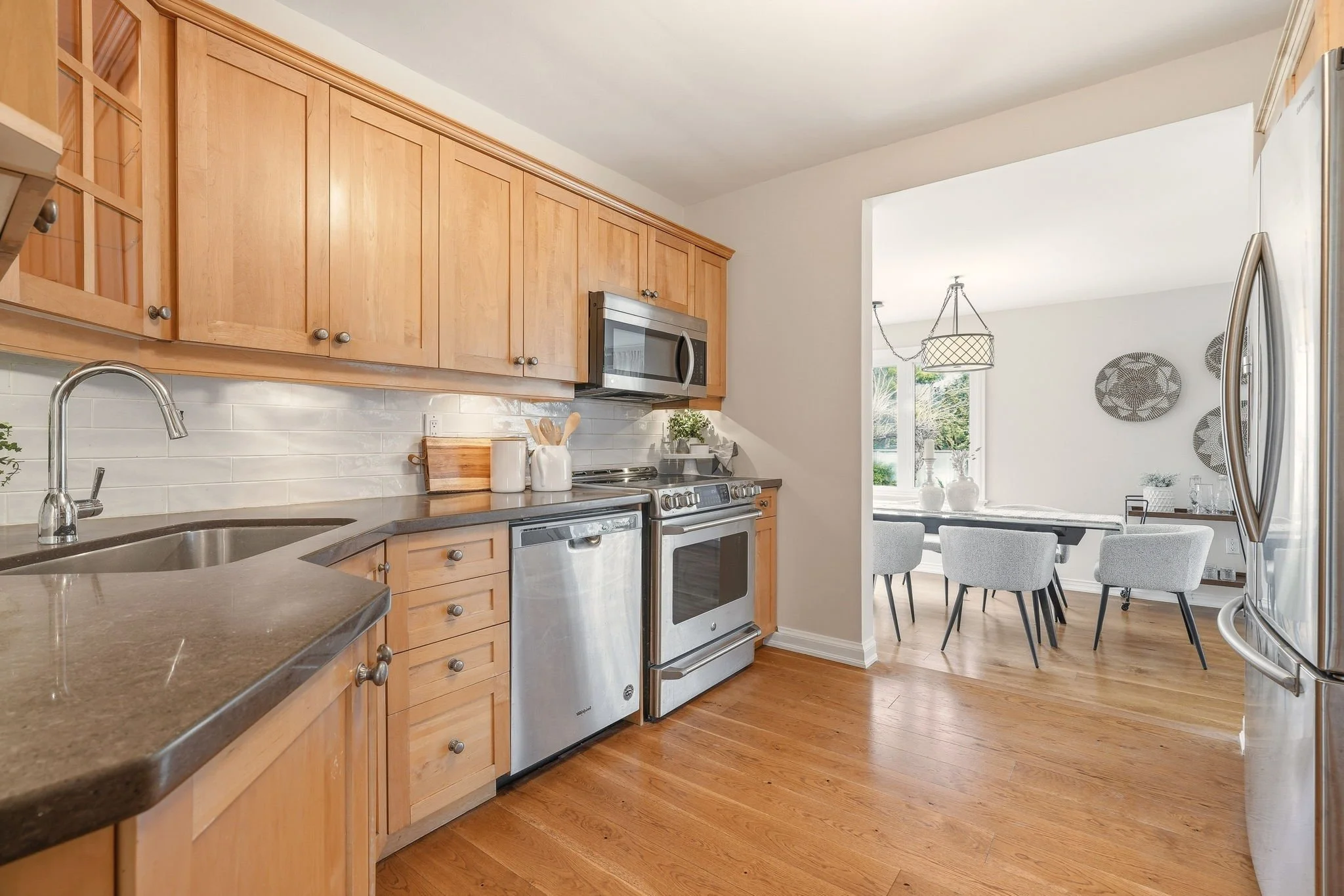 13-web-or-mls-MAIN FLOOR-29.jpg