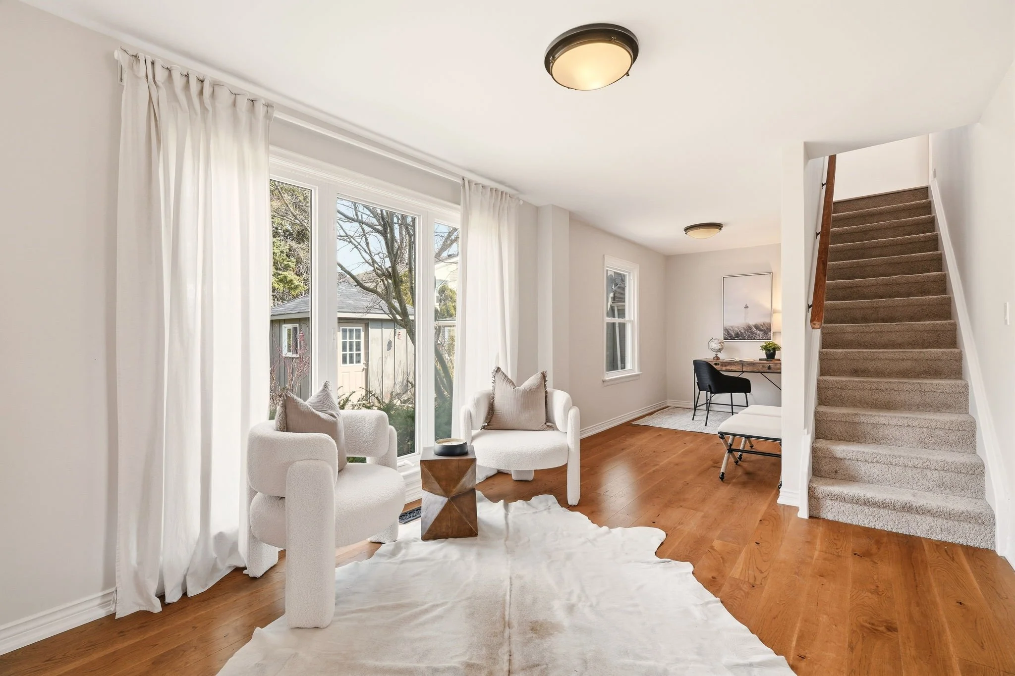 23-web-or-mls-MAIN FLOOR-16.jpg