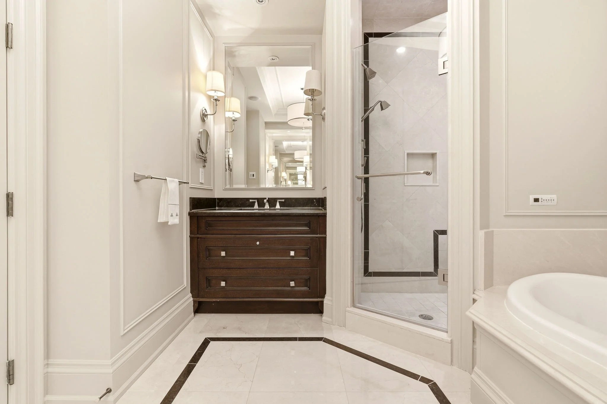 21-web-or-mls-1101-111 FORSYTHE-19.jpg