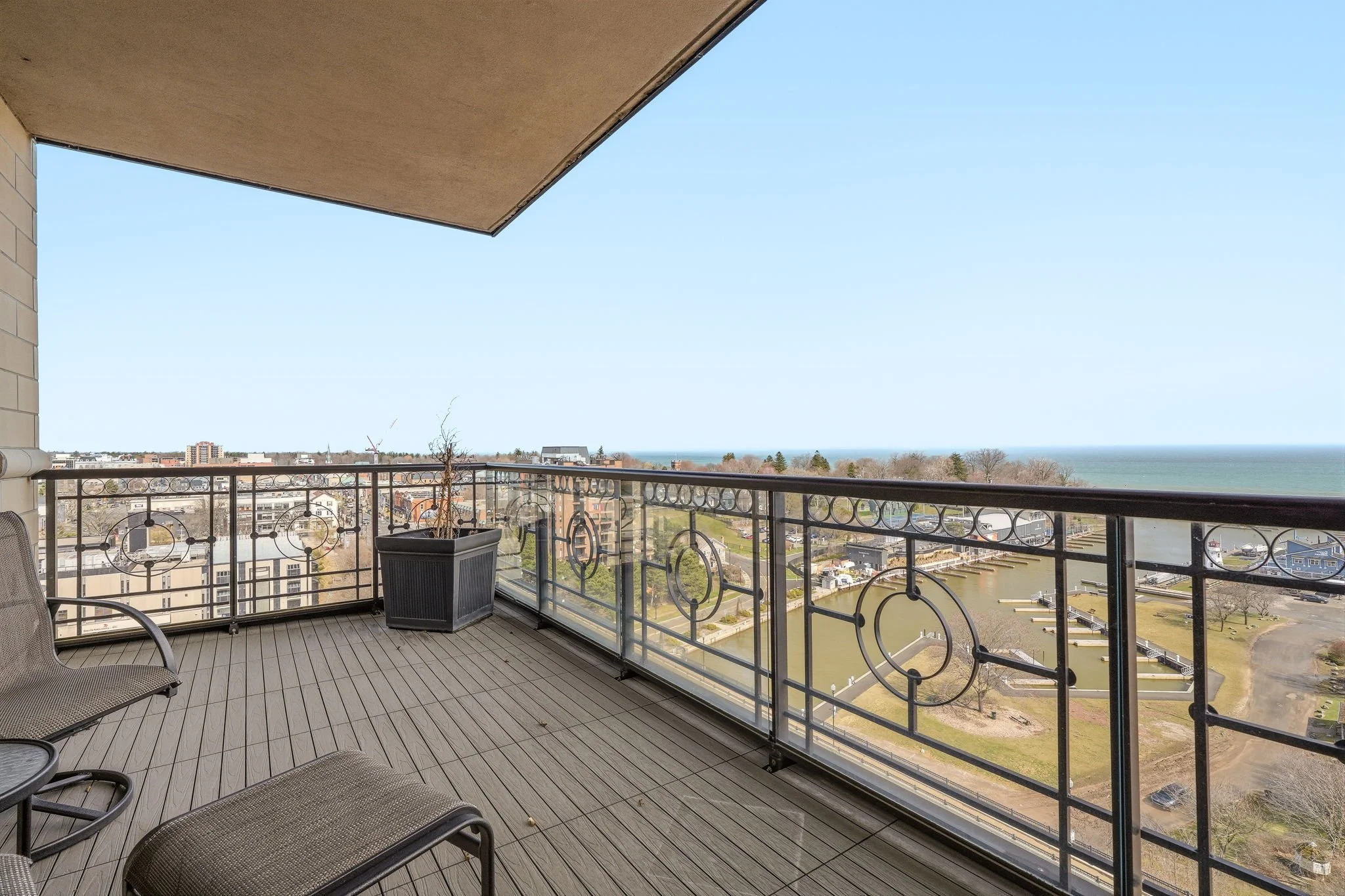 50-web-or-mls-1101-111 FORSYTHE-49.jpg