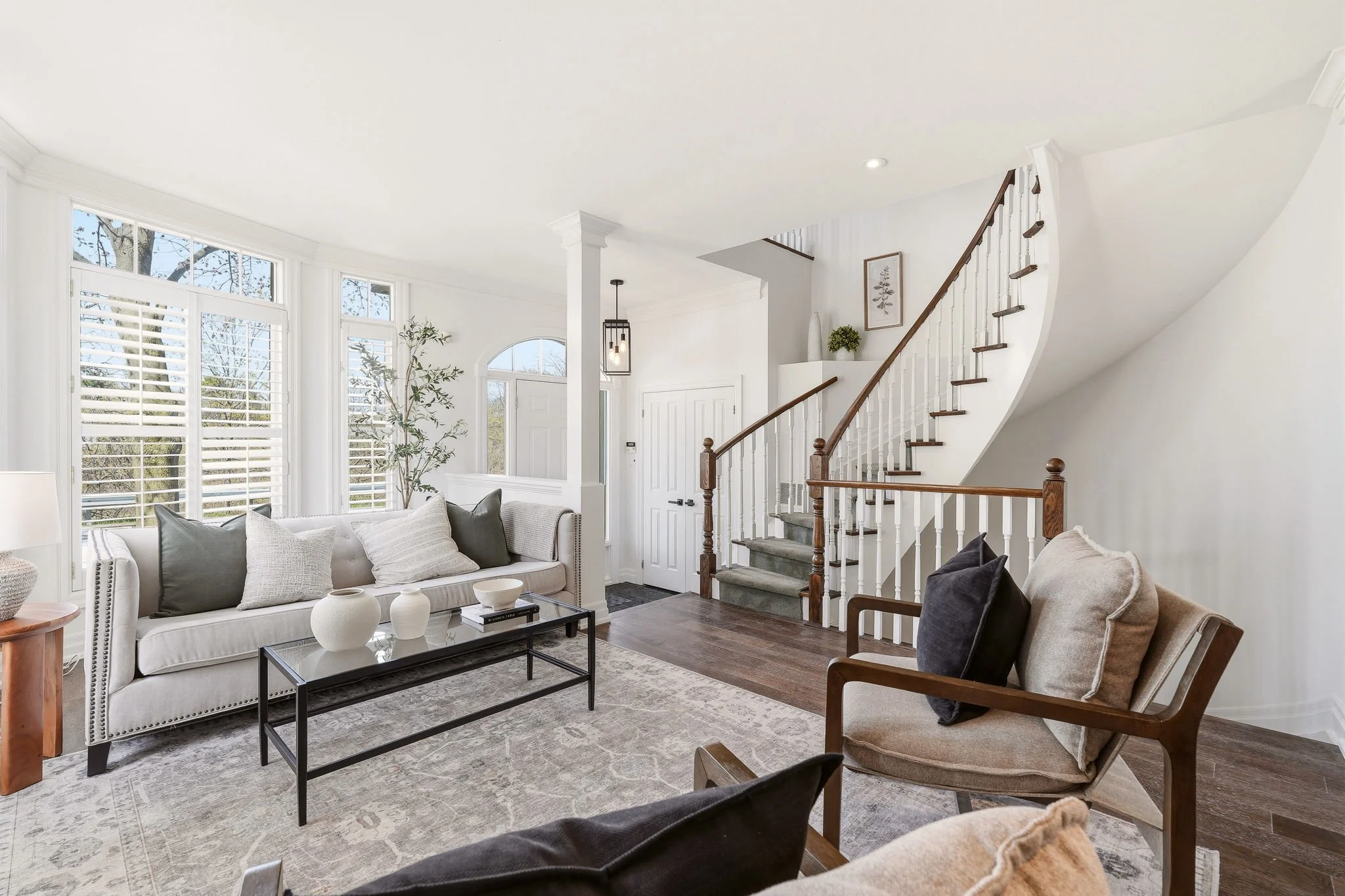 17-web-or-mls-MAIN FLOOR-12.jpg