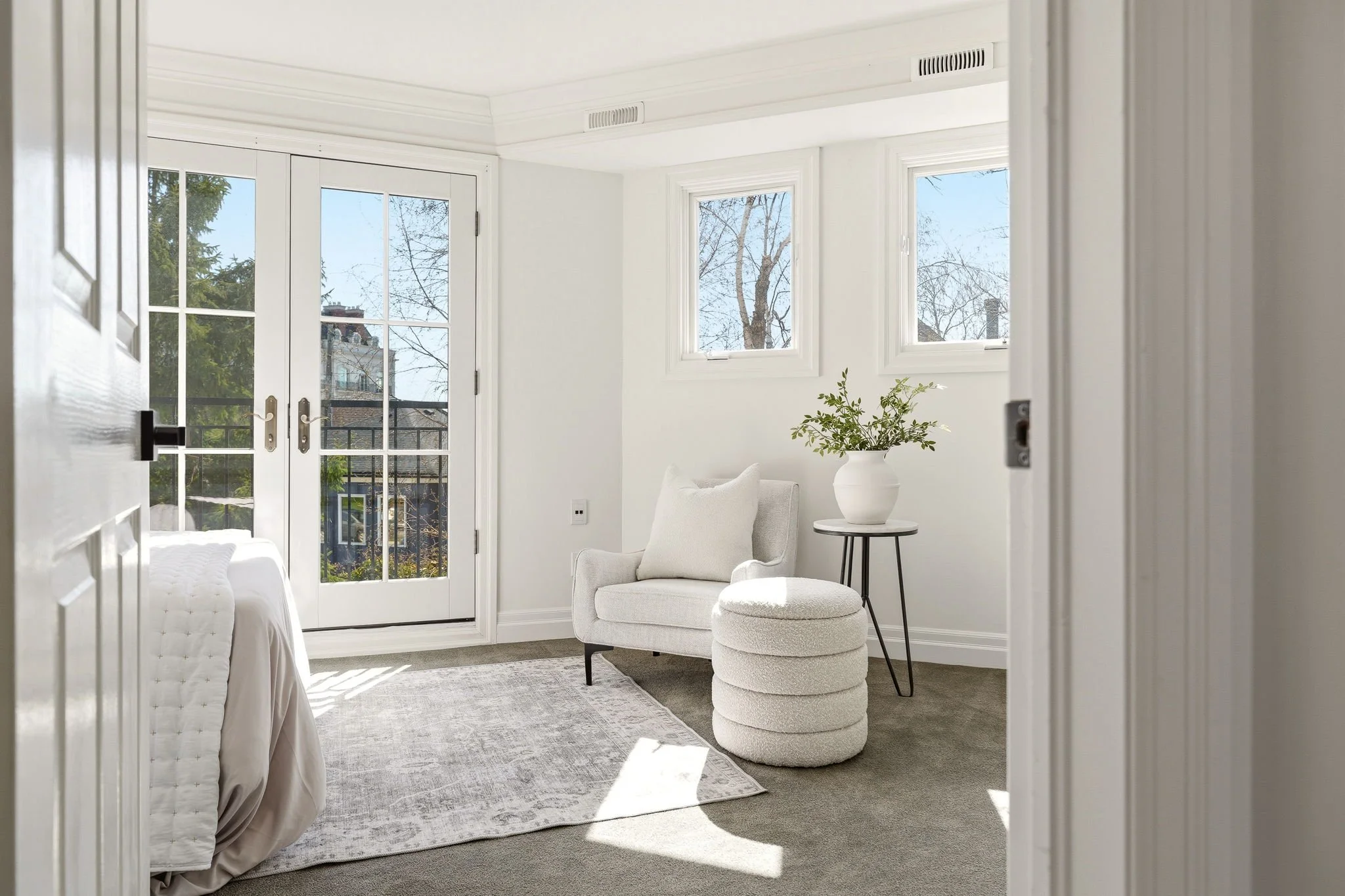 34-web-or-mls-SECOND FLOOR-7.jpg