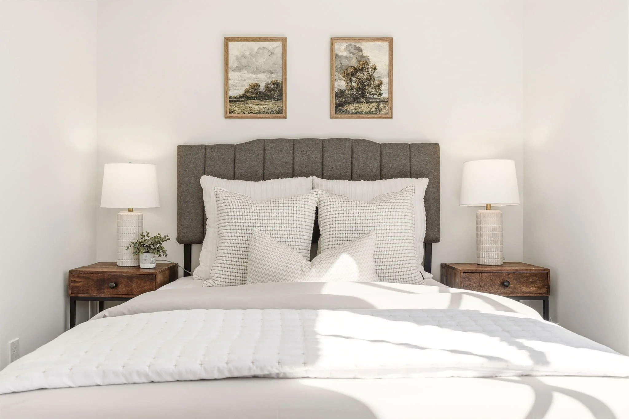 36-web-or-mls-SECOND FLOOR-9.jpg