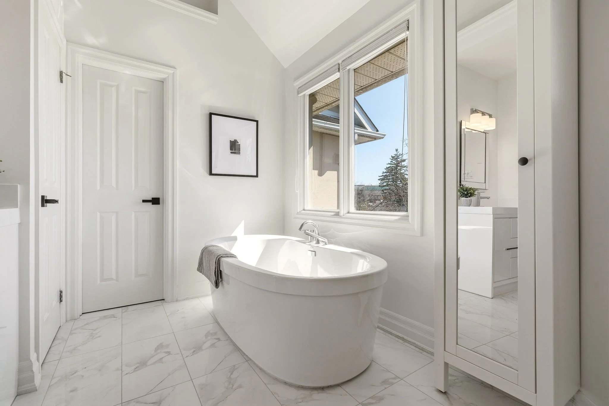 47-web-or-mls-THIRD FLOOR-10.jpg