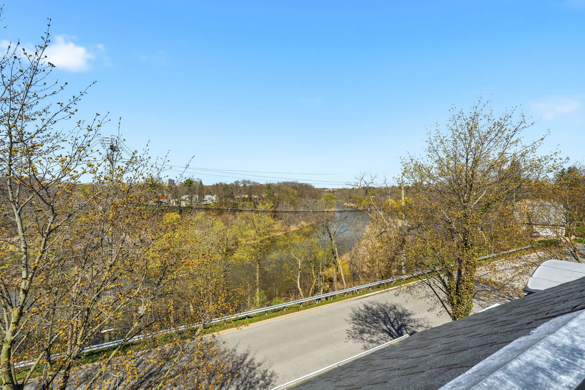 56-web-or-mls-FOURTH FLOOR-5.jpg