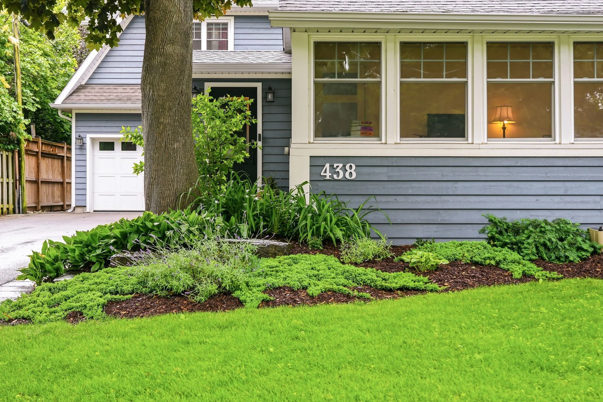 3-web-or-mls-EXTERIOR FRONT-4.jpg
