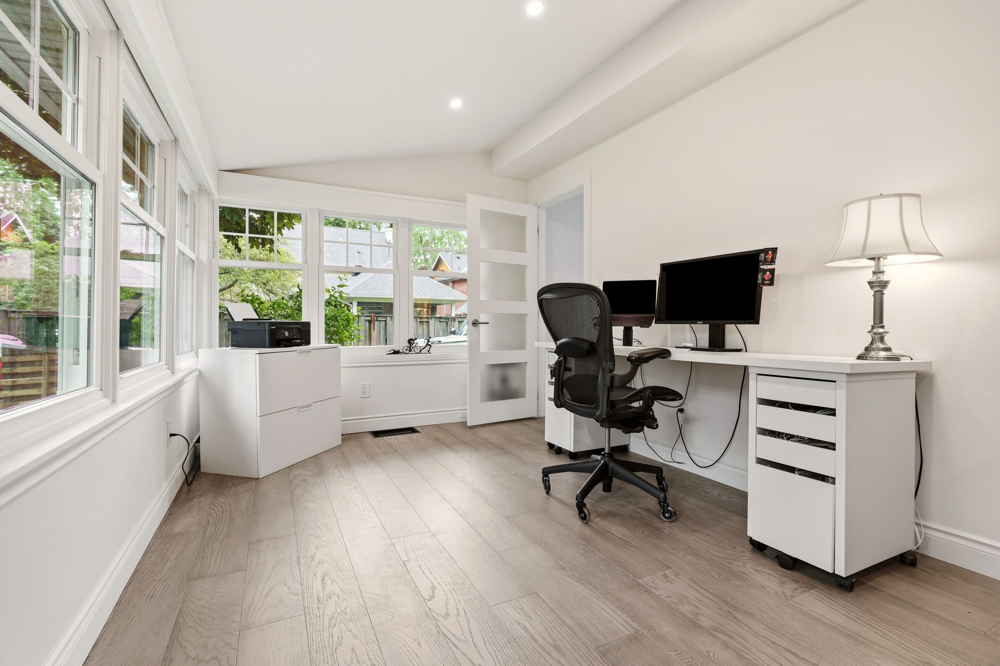 22-web-or-mls-MAIN FLOOR-19.jpg
