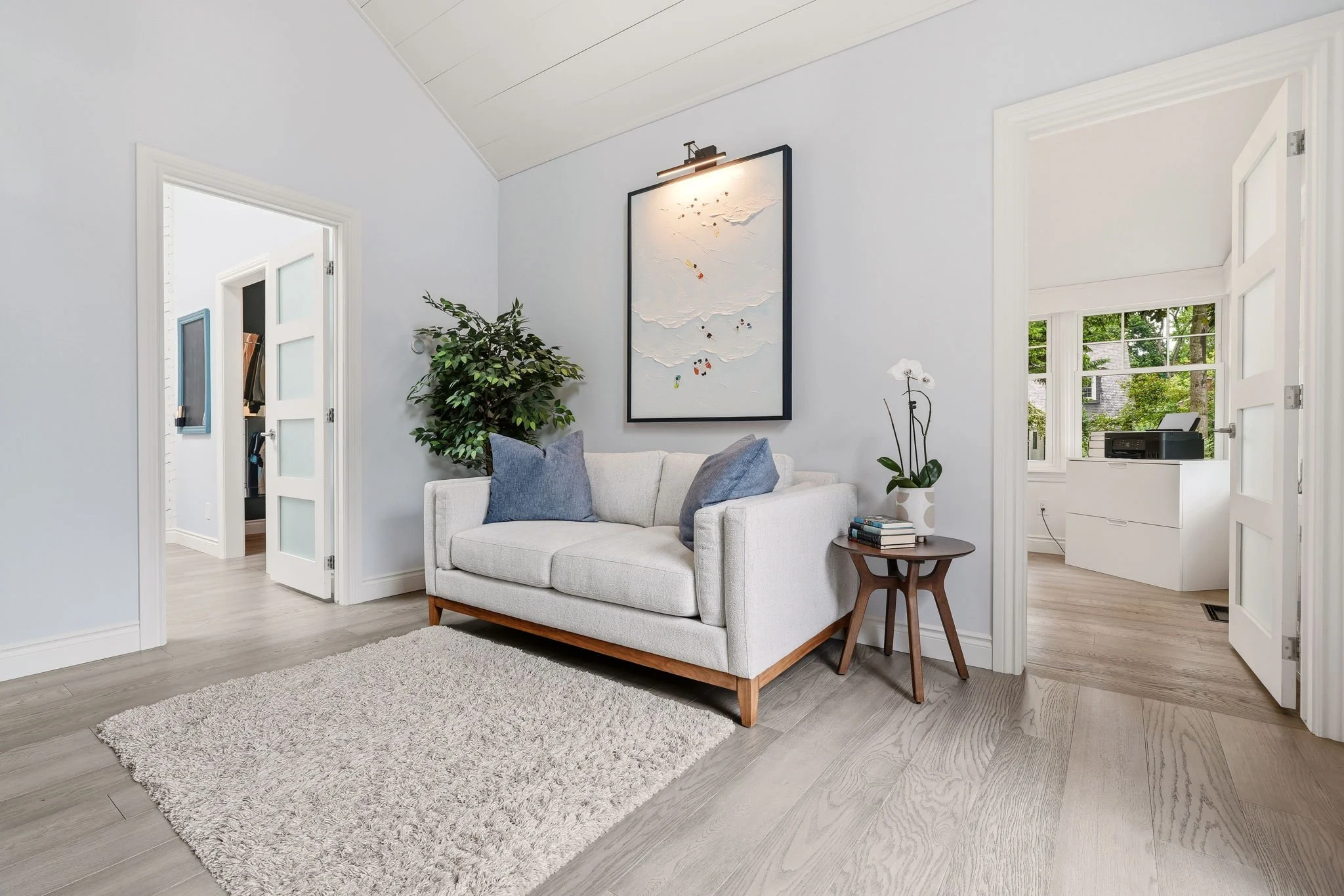 27-web-or-mls-MAIN FLOOR-24.jpg