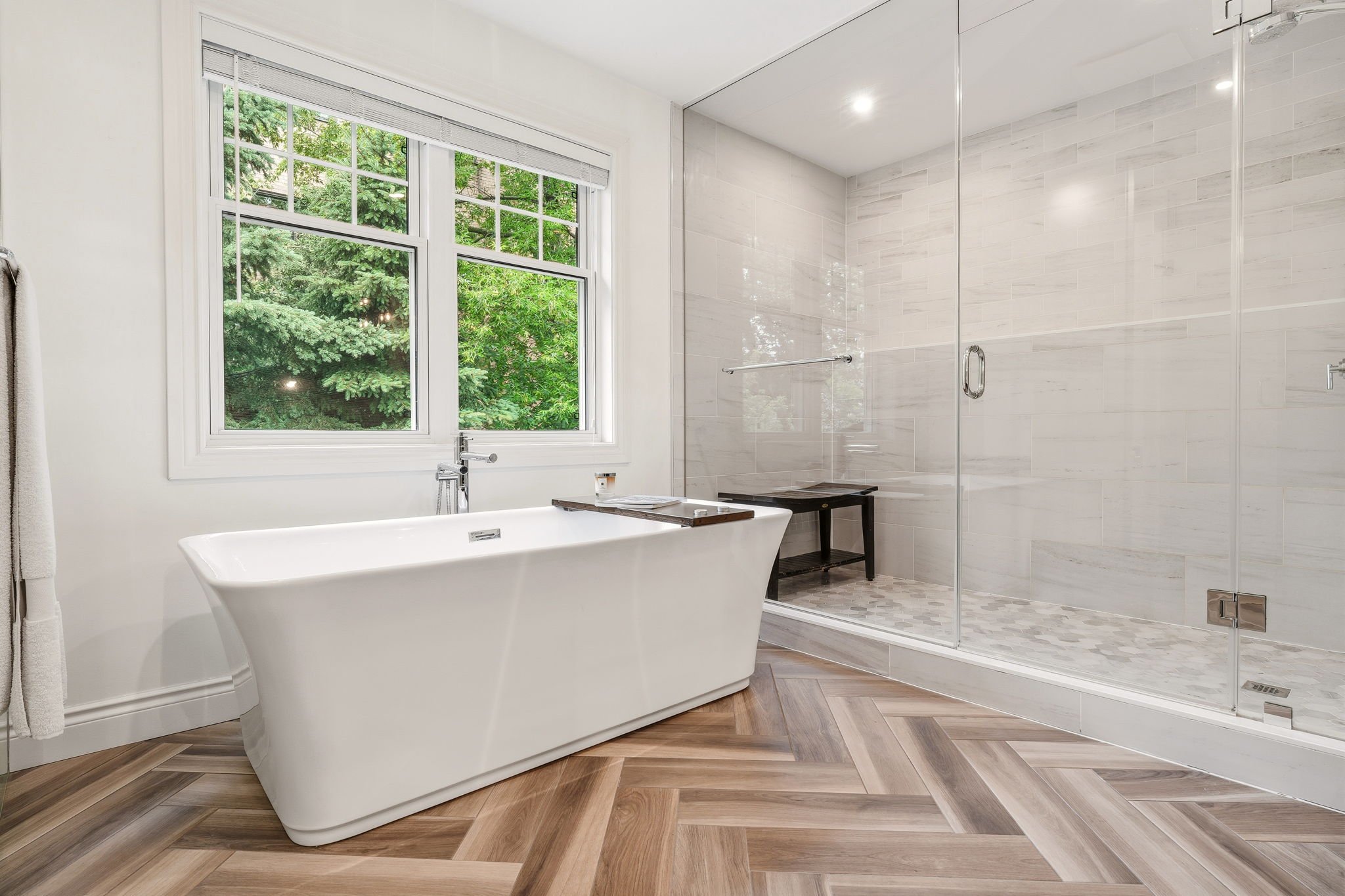 46-web-or-mls-SECOND FLOOR-15.jpg