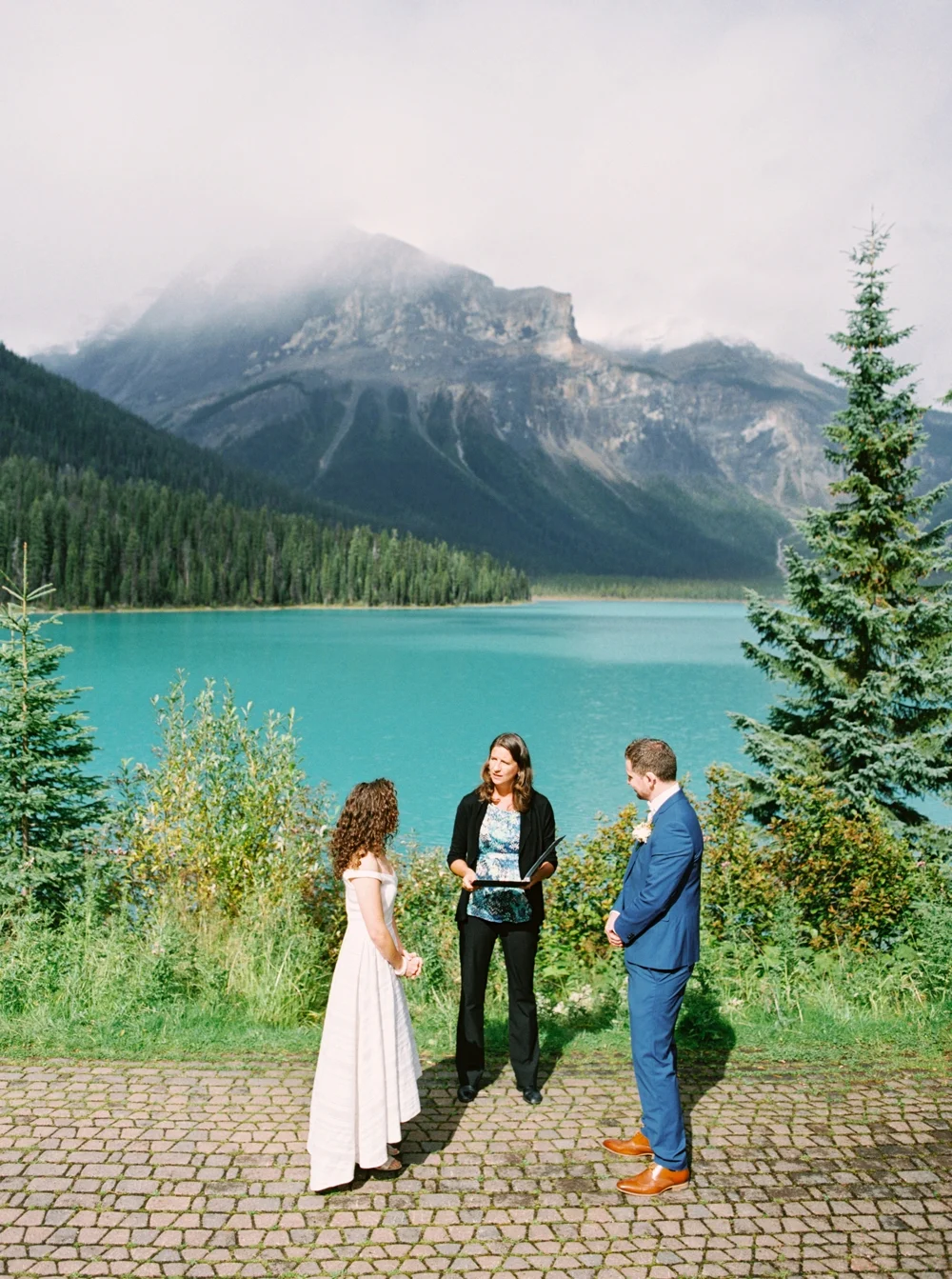 Calgary Wedding Photographers | Emerald Lake Lodge Photography | Rocky Mountains Elopement