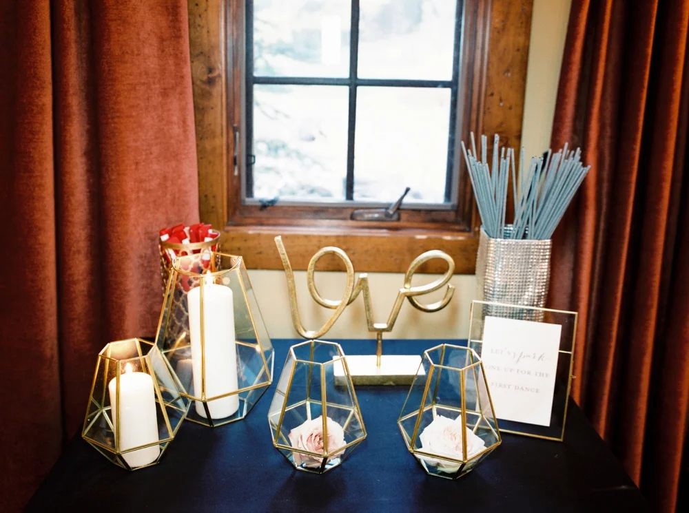Calgary Wedding Photographers | Canmore Silvertip Resort Wedding | Outdoor Ceremony | California Rustic Boho Wedding