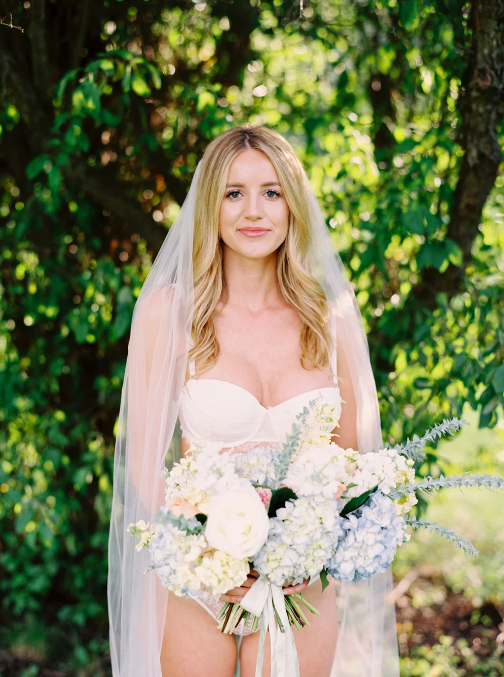 Calgary Wedding Photographer | Boudoir Photography | Edmonton outdoor boudoir session