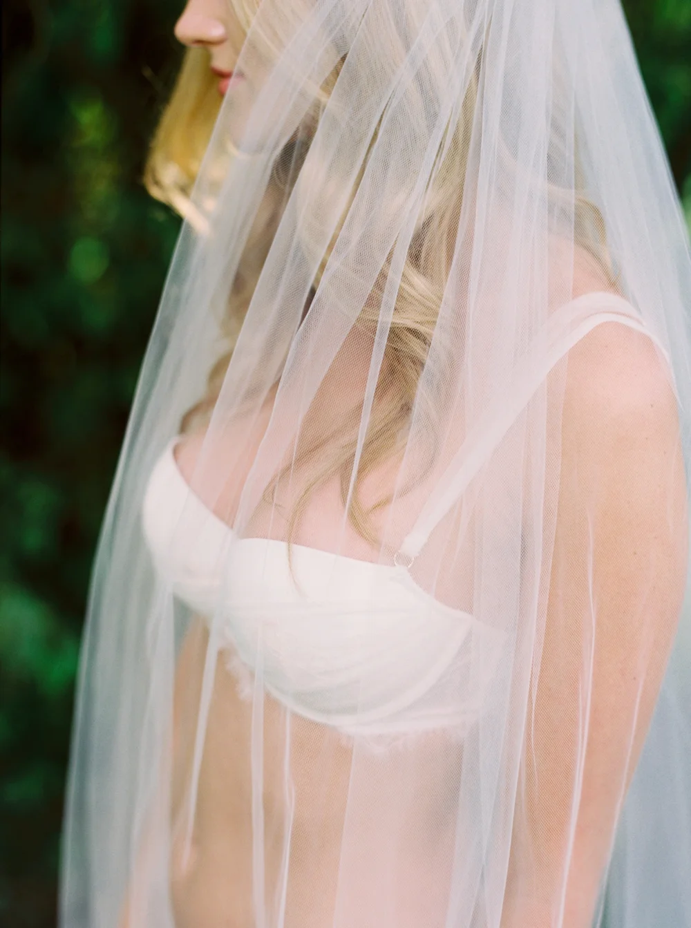 Calgary Wedding Photographer | Boudoir Photography | Edmonton outdoor boudoir session