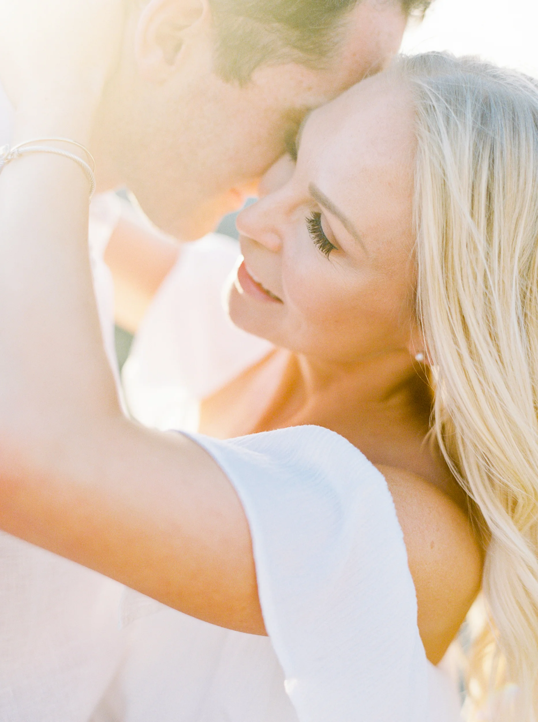 Calgary Wedding Photographers | Drumheller Horseshoe Canyon Engagement Photography | Destination Wedding Photographer | Elopement Photographers