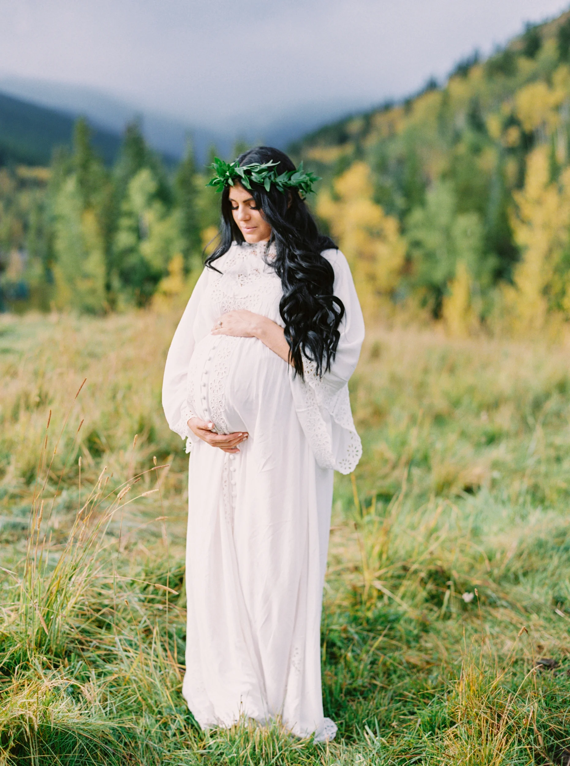 Calgary family Photographers | Calgary maternity Photography | Destination Wedding Photographer | newborn lifestyle Photographers