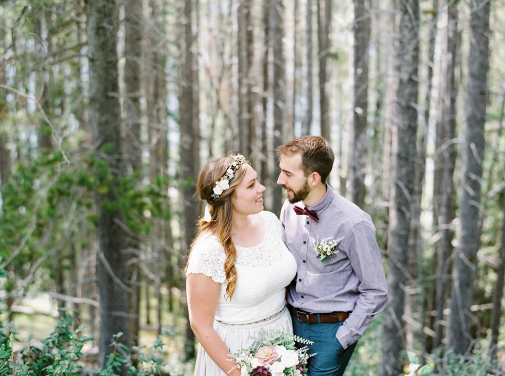 Calgary Canmore and Banff Rocky Mountain Wedding Photographer | Kananaskis Mountain Intimate wedding elopement | Justine Milton Photography