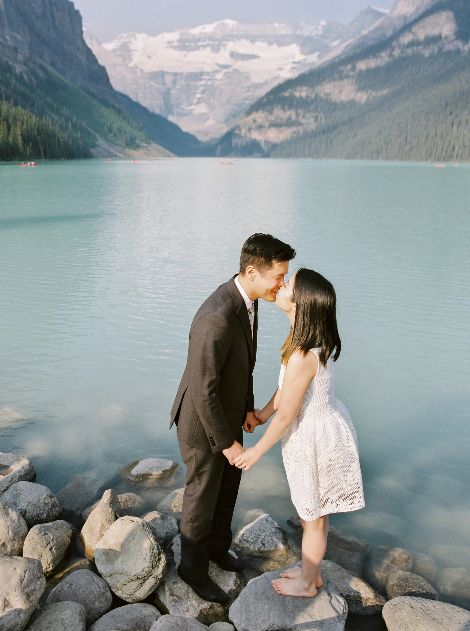 Banff Lake Louise wedding photographers | Engagement Session | Moraine Lake | Justine Milton Fine Art Film Photography